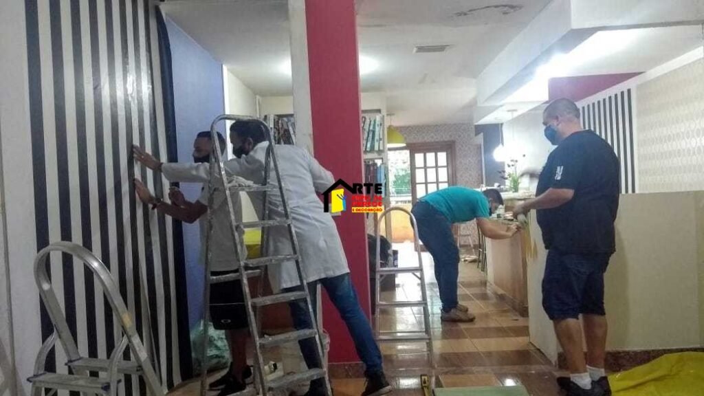 Curso de Instalação de Papel de Parede: O Caminho para o Sucesso