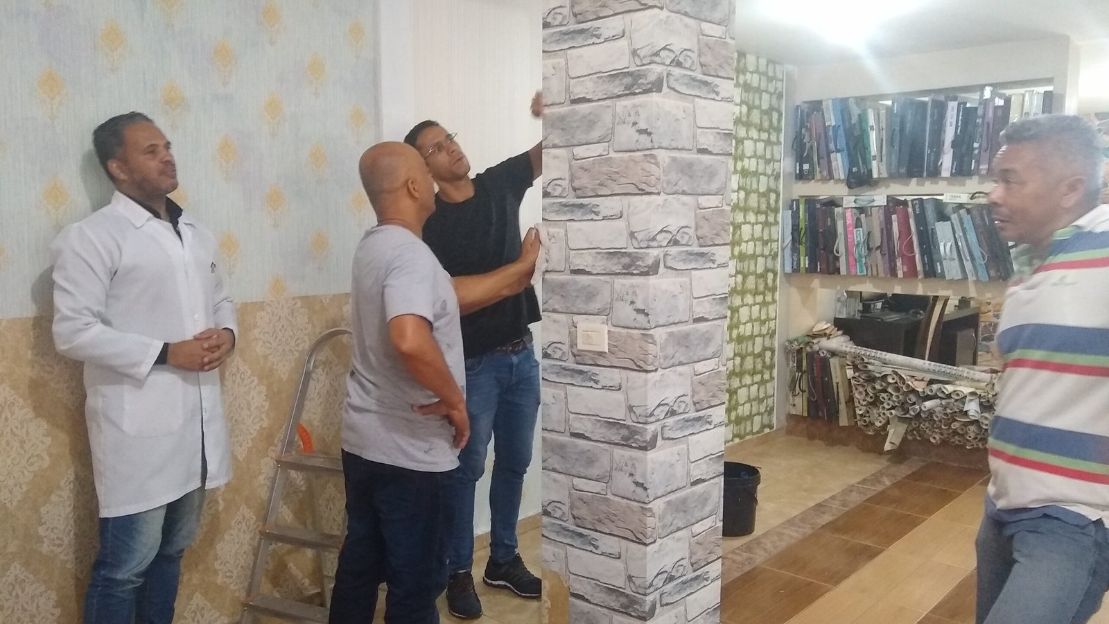 Curso presencial de papel de parede Arte Papel de Parede