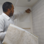 Instalação de Papel de Parede Vinílico, Quanto custa um colocador de papel de parede?